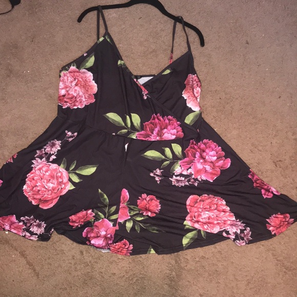 Women’s plus navy blue mini romper with flowers